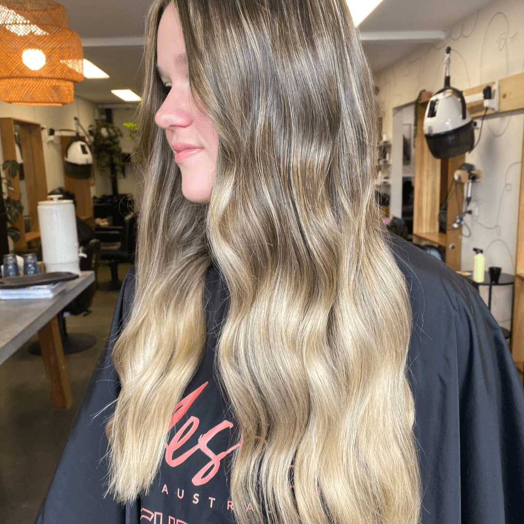 girl with long wavy blonde hair