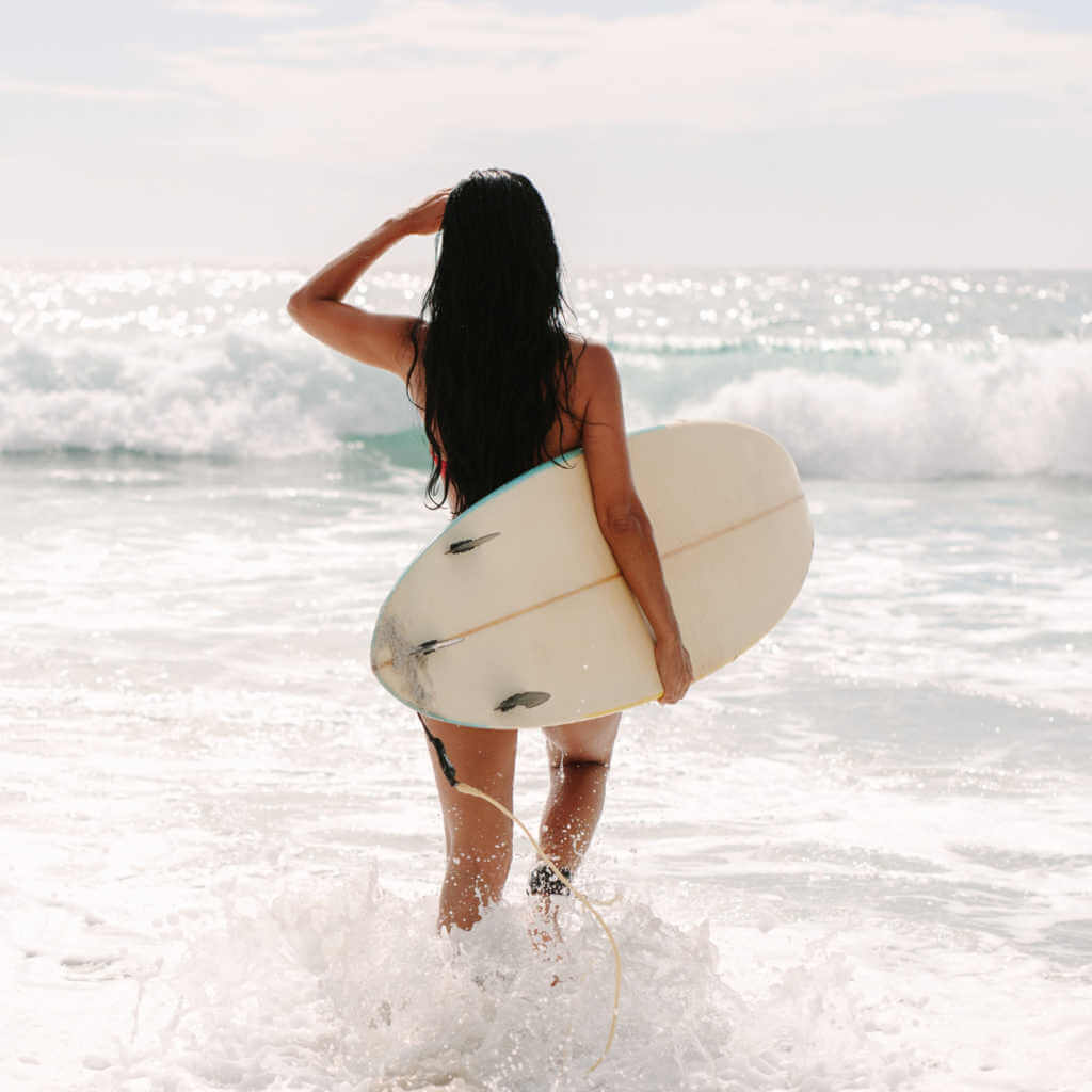 Summer Duo girl surfing